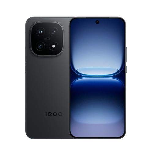 iQOO 15 in black